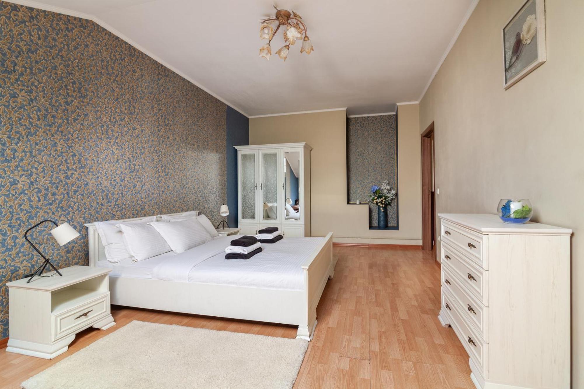 Alfa Apartments Ohiienka 17 2 リヴィウ エクステリア 写真